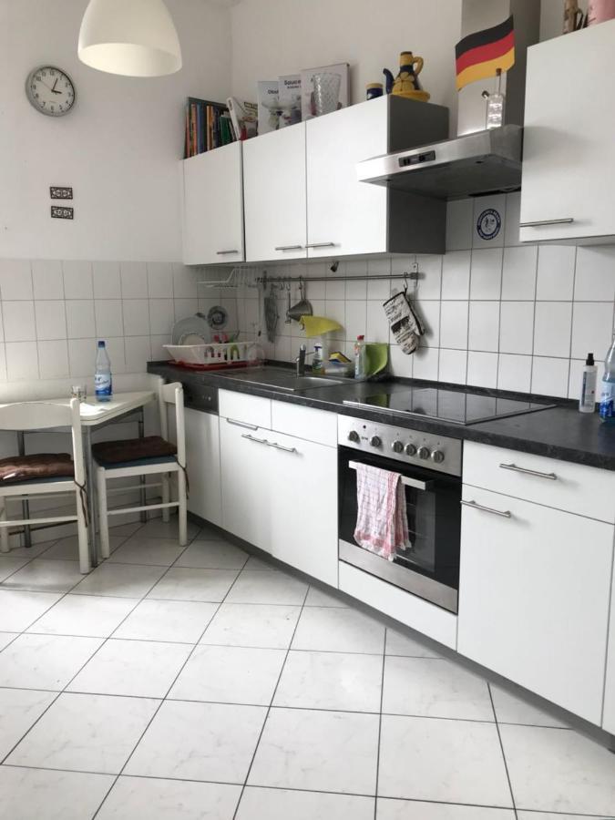 Von Privat, Grosses Zimmer Sehr Zentral In Bad Homburg Stadtmitte 巴特洪堡 外观 照片