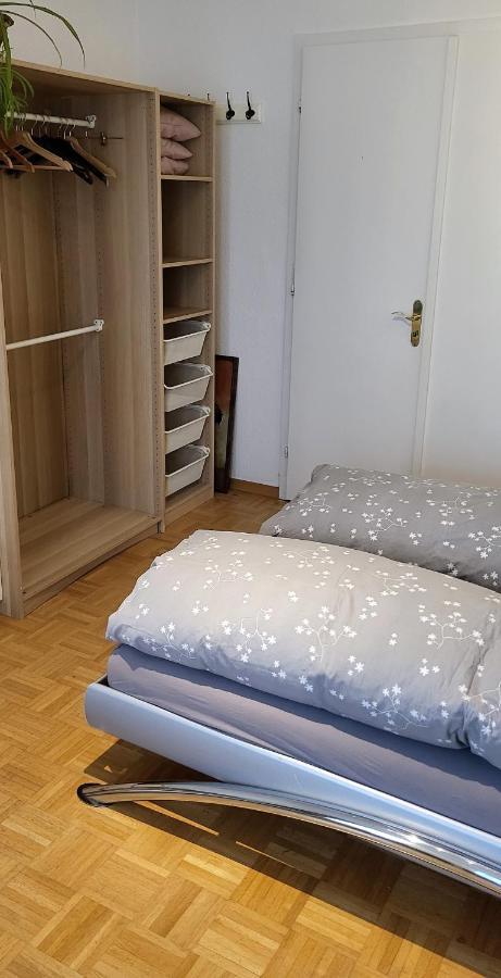 Von Privat, Grosses Zimmer Sehr Zentral In Bad Homburg Stadtmitte 巴特洪堡 外观 照片