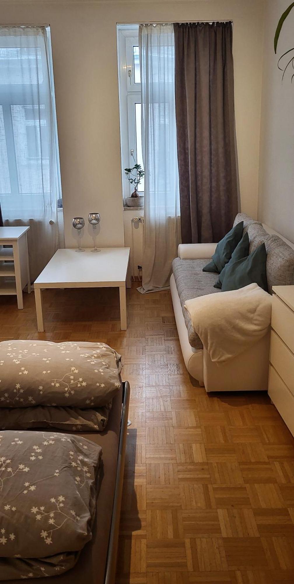 Von Privat, Grosses Zimmer Sehr Zentral In Bad Homburg Stadtmitte 巴特洪堡 外观 照片