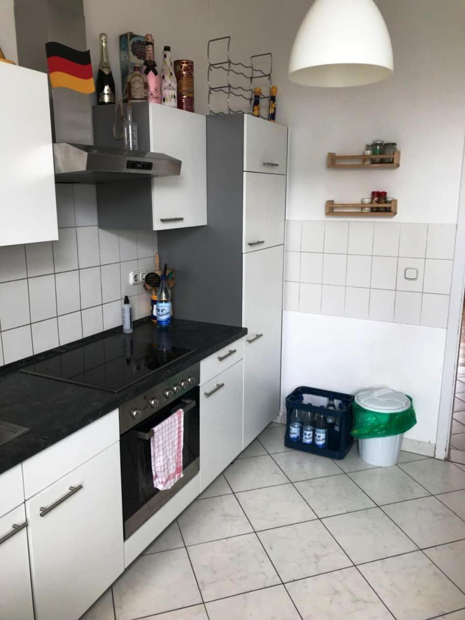 Von Privat, Grosses Zimmer Sehr Zentral In Bad Homburg Stadtmitte 巴特洪堡 外观 照片